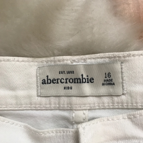 Abercrombie White Denim Cut Off Jean Shorts 16 - Picture 3 of 6